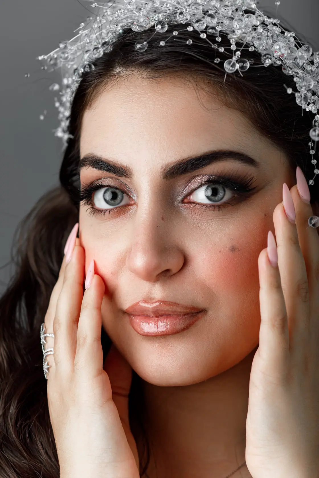 Maquillage mariée nude lumineux et regard smoky — institut de beauté Lyon 6e Maison Mariam
